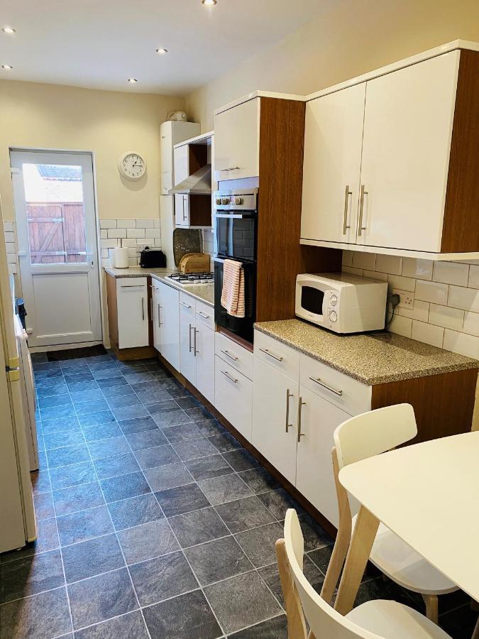 Light And Spacious Highcross Apartment Poulton-le-Fylde Zewnętrze zdjęcie