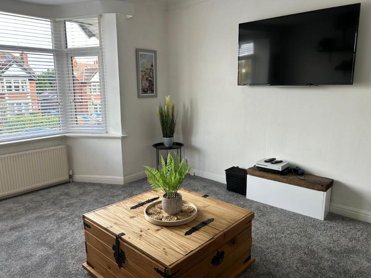 Light And Spacious Highcross Apartment Poulton-le-Fylde Zewnętrze zdjęcie