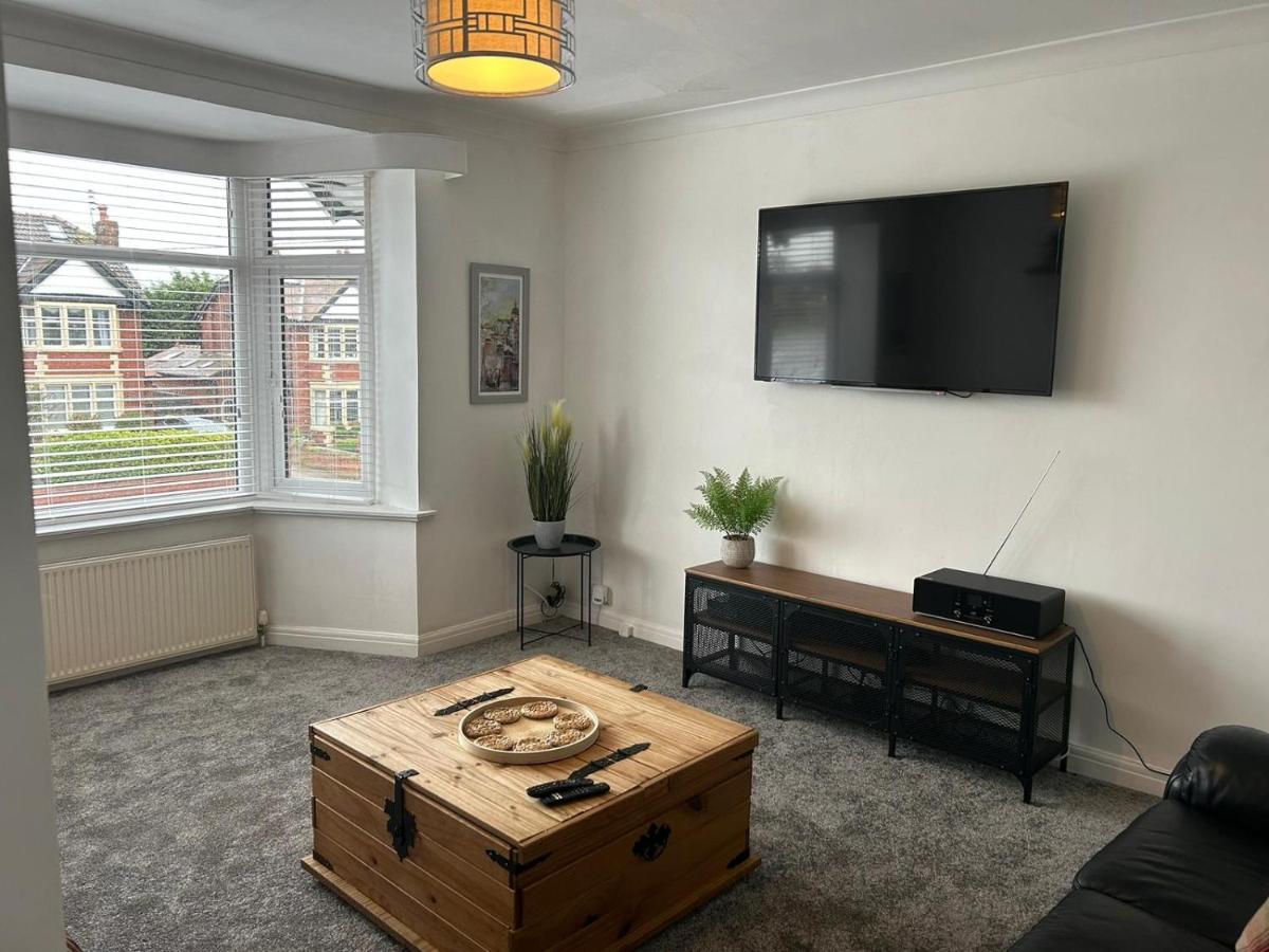 Light And Spacious Highcross Apartment Poulton-le-Fylde Zewnętrze zdjęcie